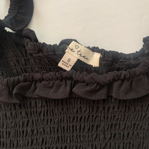 Top - Picture 2 of 3